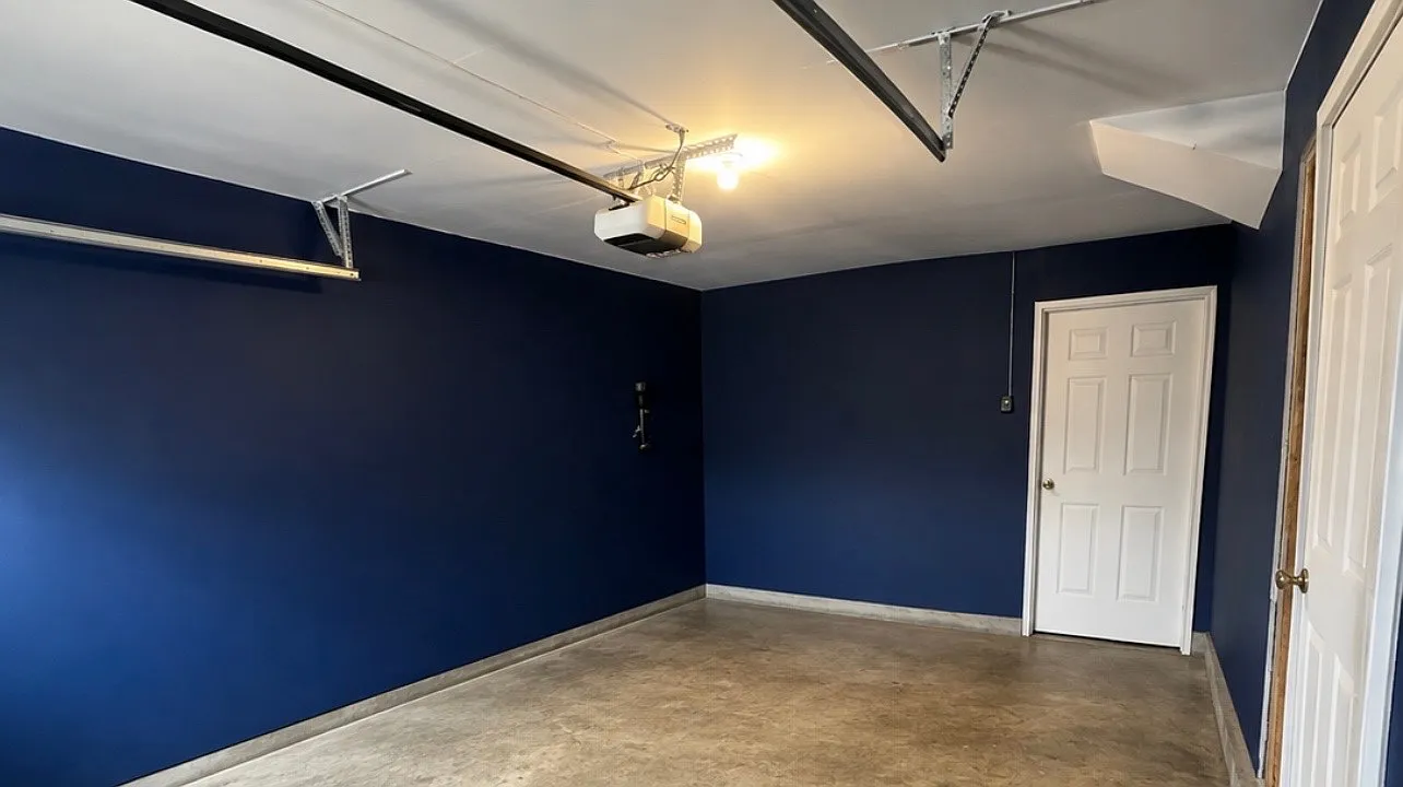 8545 Towne Manor Ct — Photo 2