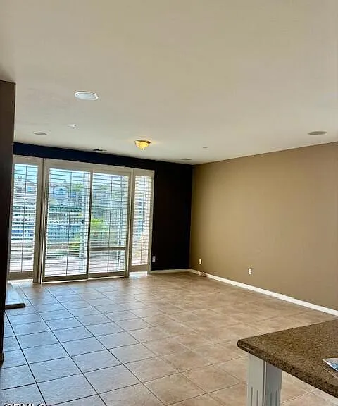 1314 Twin Tides Pl — Photo 2
