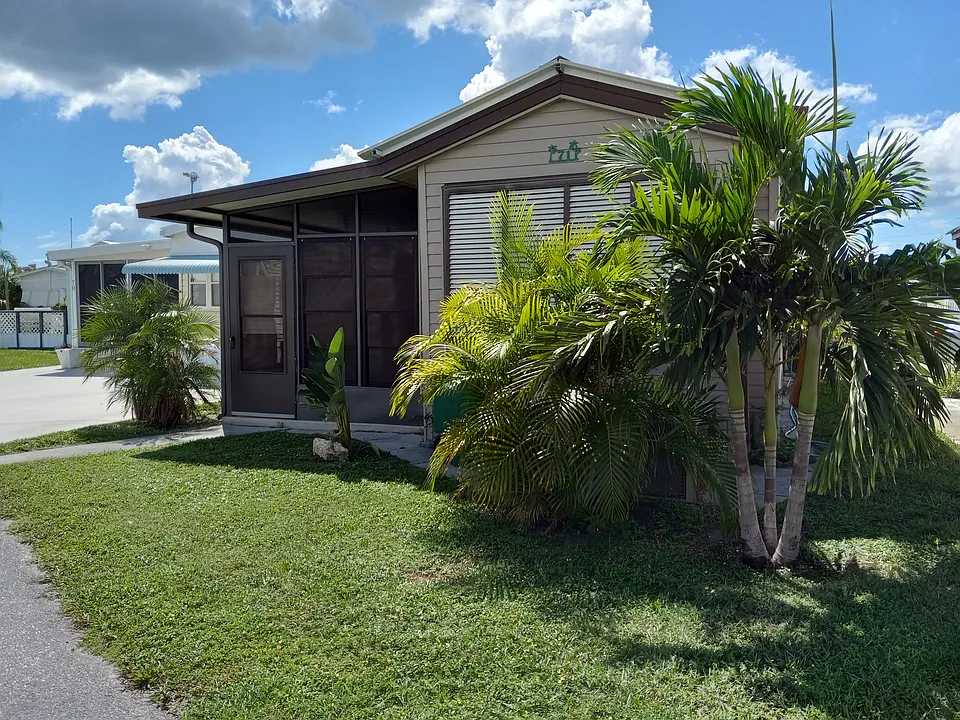 1475 Flamingo Dr
