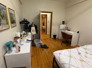 27 Oakland Rd, Brookline, MA 02445