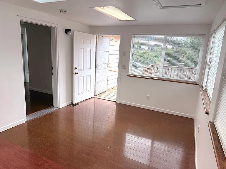 4245 S Raymond St — Photo 11