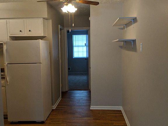 5th image of 530 S Union St
