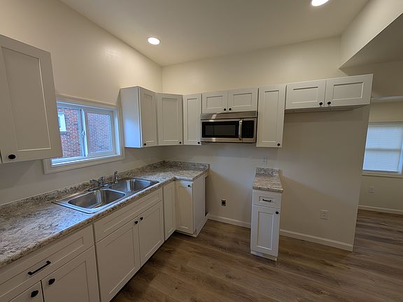 4th image of 234 Line Ave