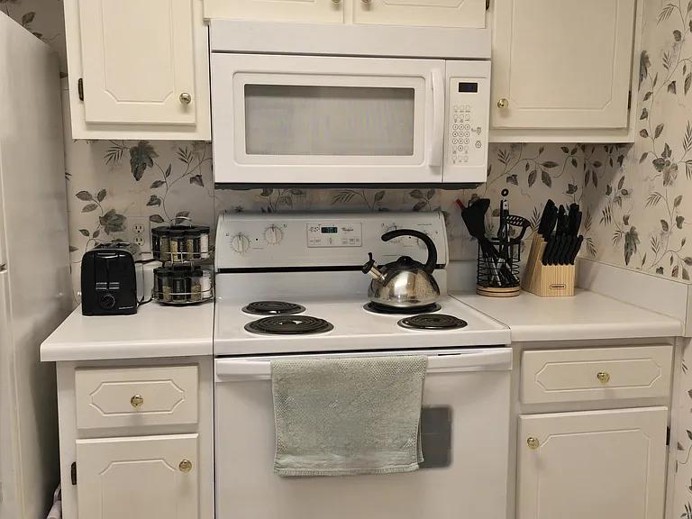 202 Ridgeway Dr — Photo 11