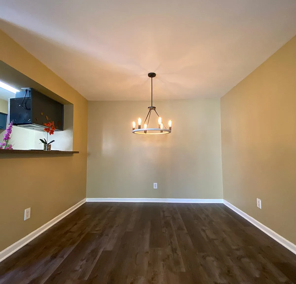 8110 Skillman St — Photo 3