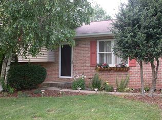 108 Oak Leaf Ct, Narvon, PA 17555