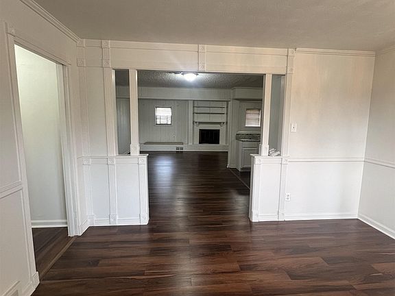 4th image of 230 Honduras Ave