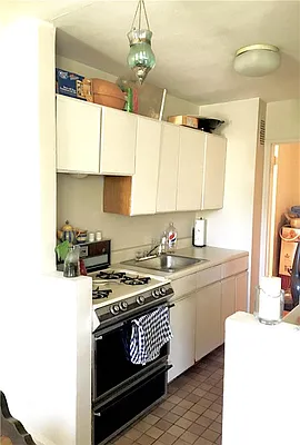 Sold by Weichert Manhattan Midtown | media 4