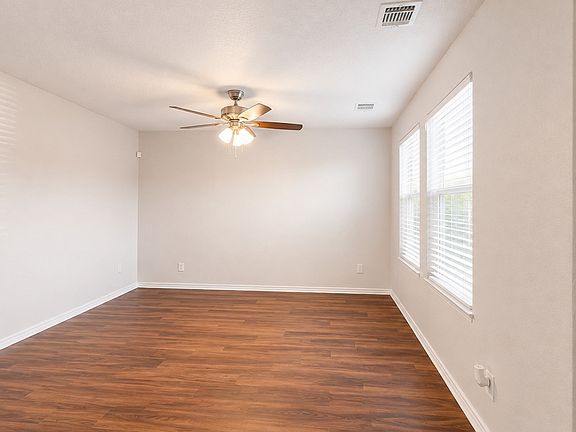 5th image of 8708 Saddle Ridge Cir