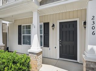 2306 New Holland Cir, Murfreesboro, TN 37128