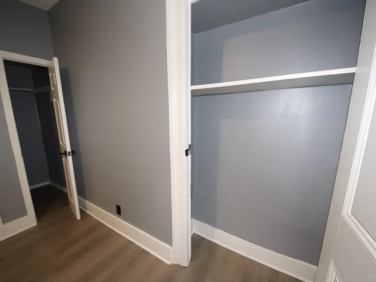 17 E Centre St #1 — Photo 12