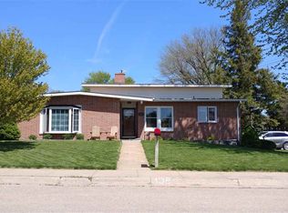 108 Gilman Ave, Minden, NE 68959