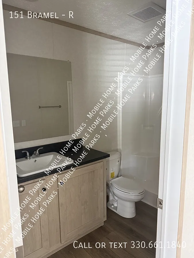 Building Photo - 151 Bramel Dr #R