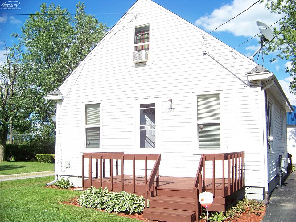 1st image of 3483 Laurel Ave