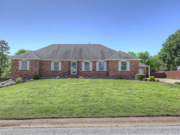 2124 E 35th St, Joplin, MO 64804