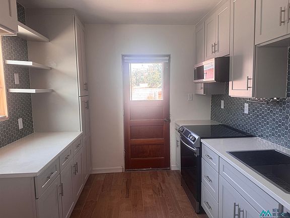 5th image of 514 S 6th St