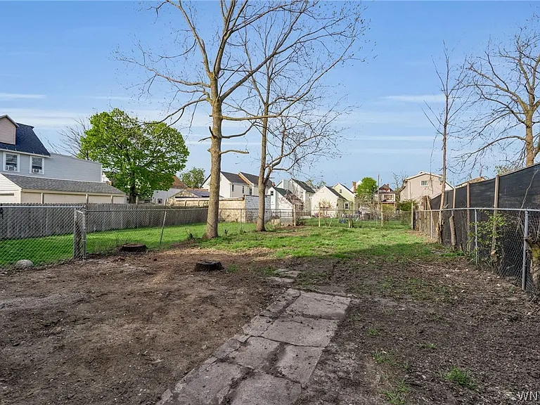 501 West Ave — Photo 3