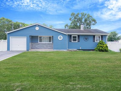 94 Arpage Drive E, Shirley, NY, 11967