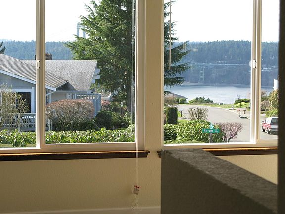 4th image of 2613 N Narrows Pl
