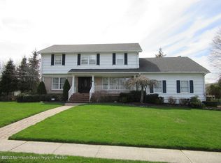 16 Joanna Ct, Deal, NJ