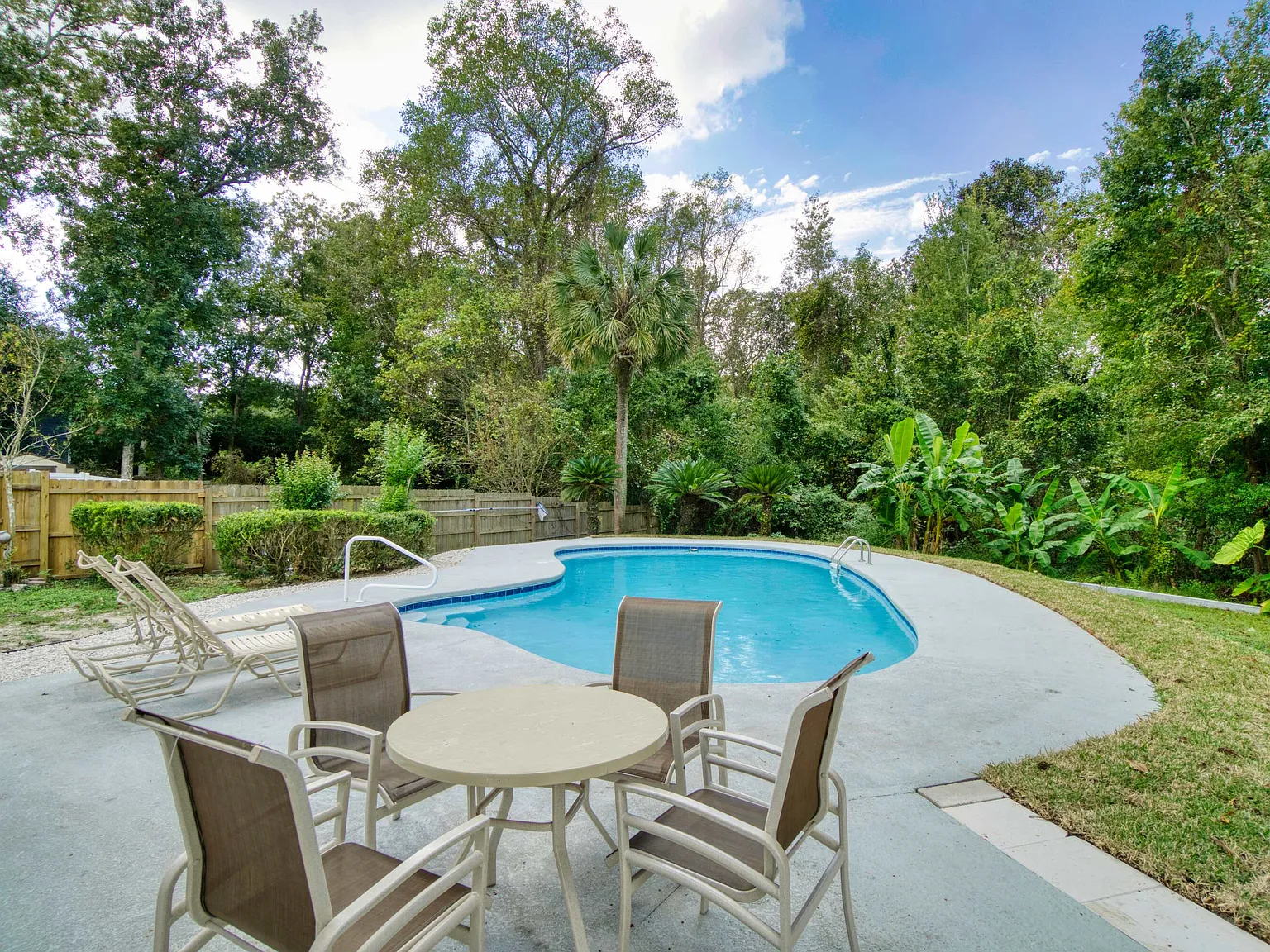 Wilderness Ln W, Jacksonville — Photo 3