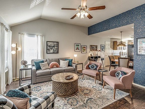 2nd image of 2506 Lerkim Cir