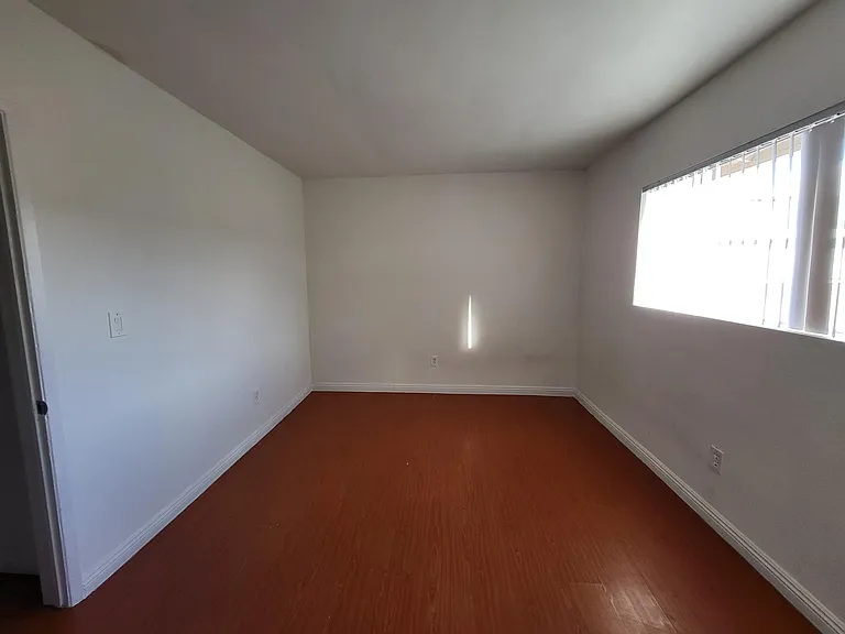 13113 Cypress St #15 — Photo 8
