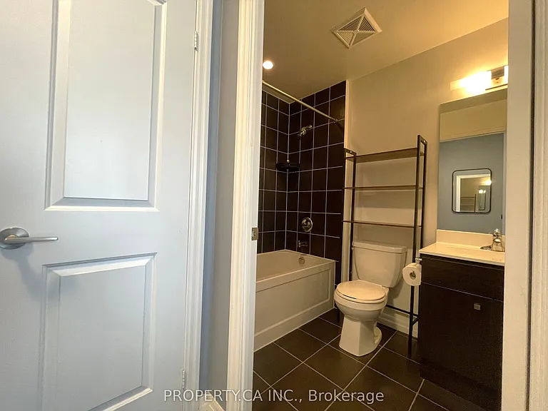 275 Yorkland Rd #108 — Photo 15