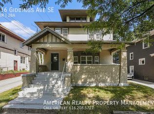 616 Giddings Ave SE, Grand Rapids, MI 49506