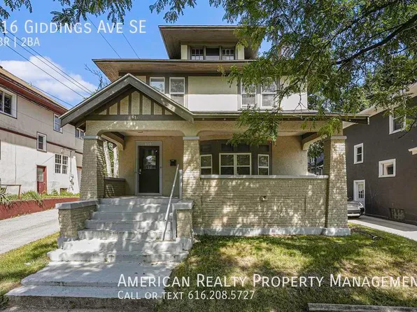 616 Giddings Ave SE, Grand Rapids, MI 49506