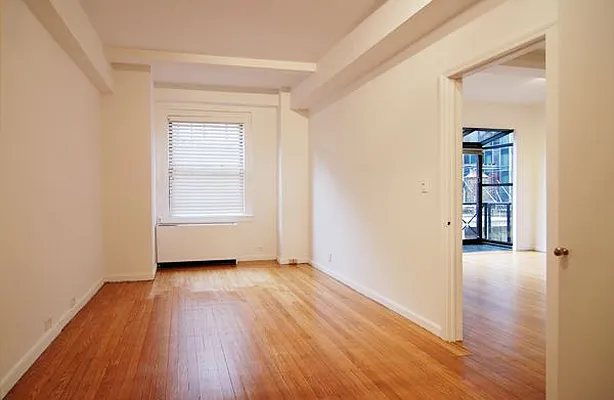 Rented by WAM Partners - William Moses Co. | media 90