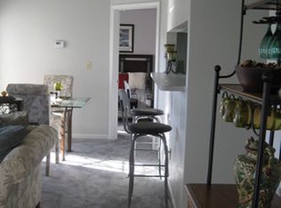 228 Heather Ln APT 9, Three Rivers, MI 49093