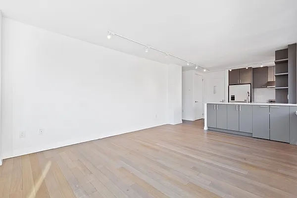 Rented by Greystar | media 24