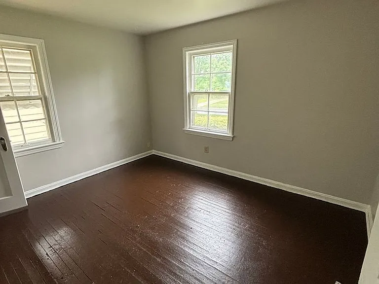 9334 McCracken Blvd — Photo 7