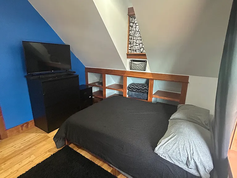 1562 NW Elgin Ave — Photo 12