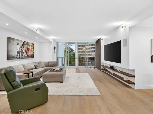 10433 Wilshire Blvd APT 202, Los Angeles, CA 90024