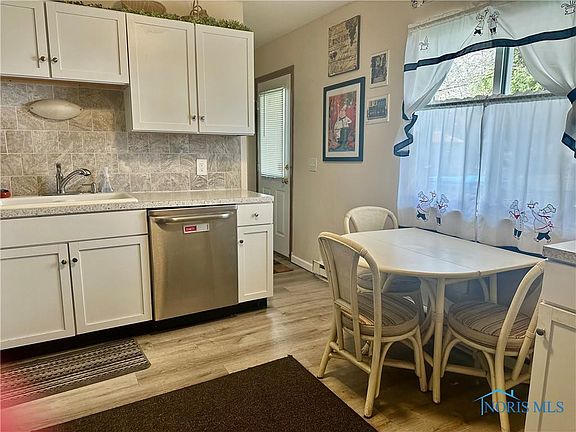 5th image of 4334 Truxton Place Dr