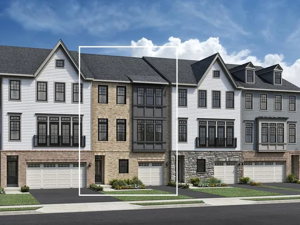 64 Cinnamon Dr, Upper Saddle River, NJ 07458