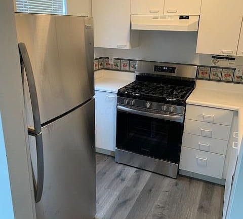 5th image of 1717 Ridgebury Dr #141F