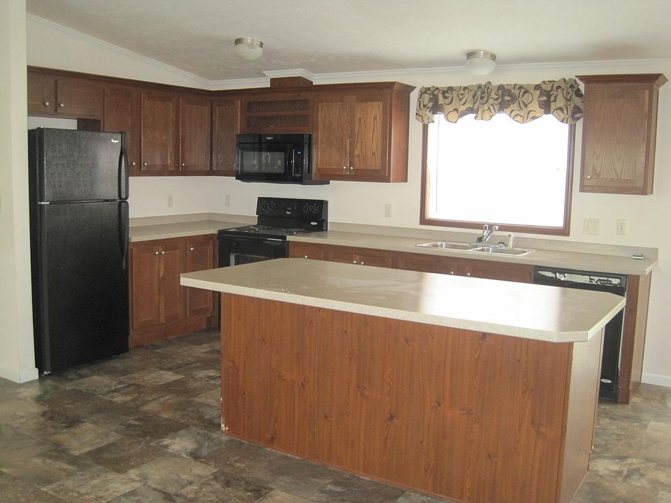 2nd image of 45 Adams Dr