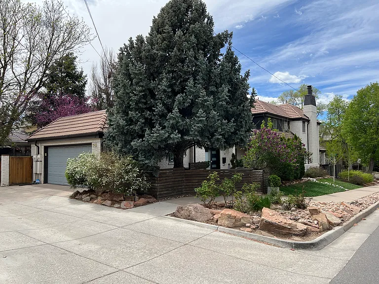 3530 E 3rd Ave — Photo 2