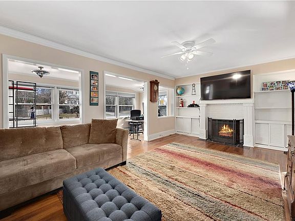 5th image of 54 Orchard St