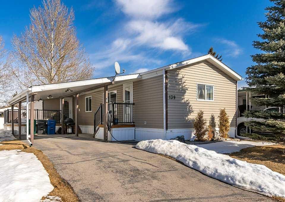 1st image of 99 Arbour Lake Rd NW #139