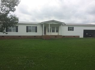 44 R C Sellers Rd, Whiteville, NC 28472