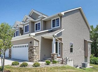 1842 Carroll Ct, North Liberty, IA 52317