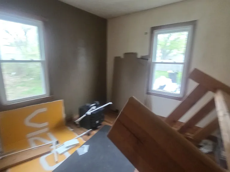1828 W Leafland Ave — Photo 34