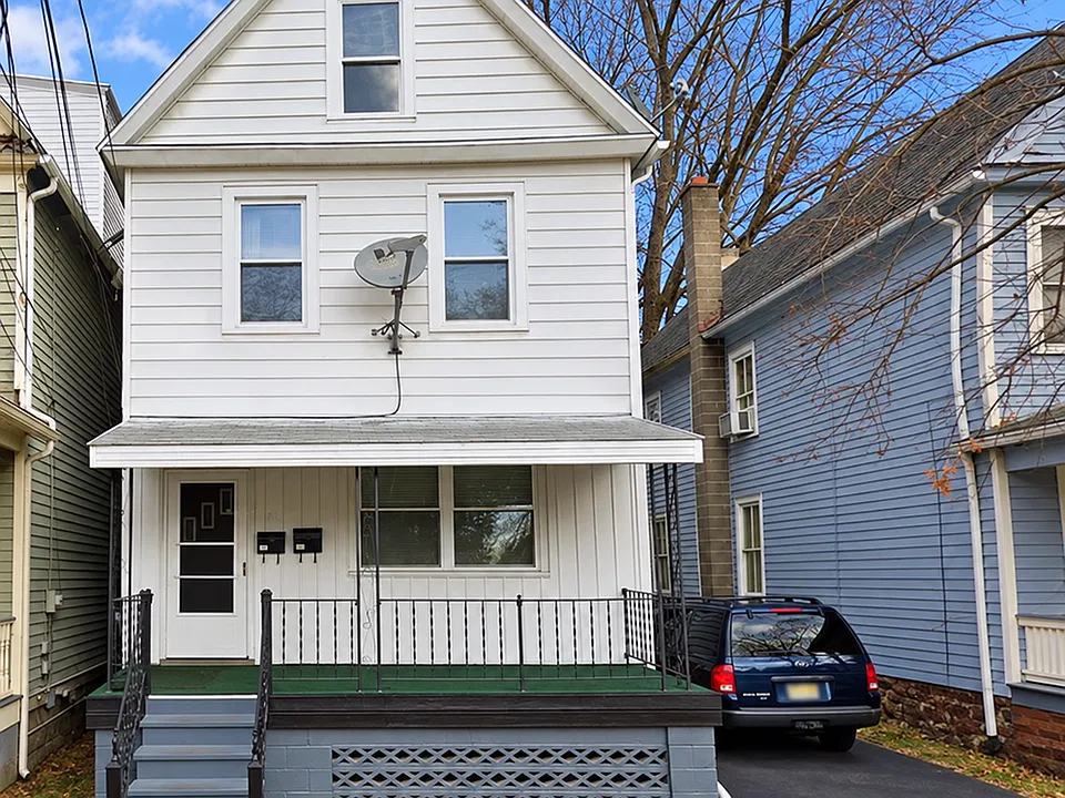 43 Terrace St #2