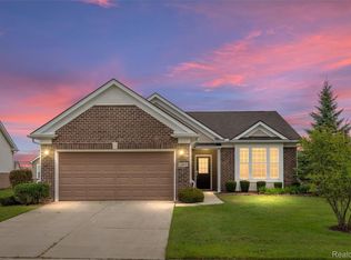 23873 Saint Clair Dr, Brownstown, MI 48134
