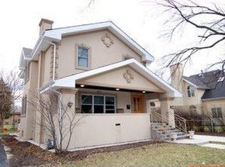 133 E Quincy St, Riverside, IL 60546