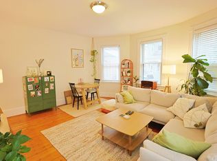 8 Perry St #1, Brookline, MA 02445